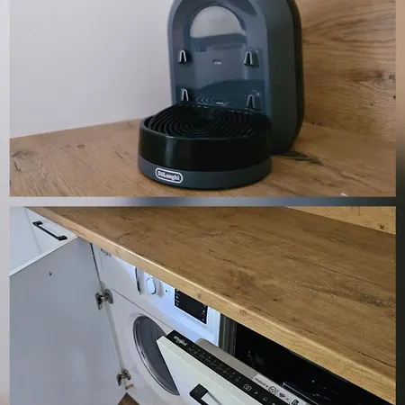 V93 Apartment *