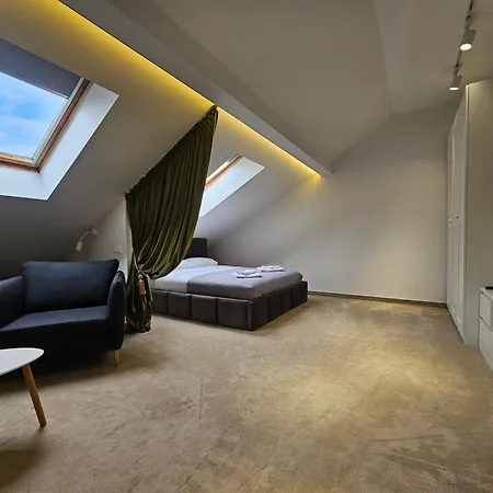 V93 Апартаменты Паланга